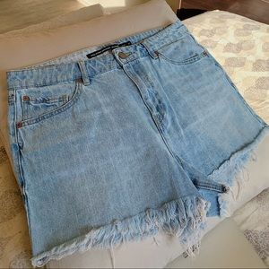 Women’s Volcom Shorts